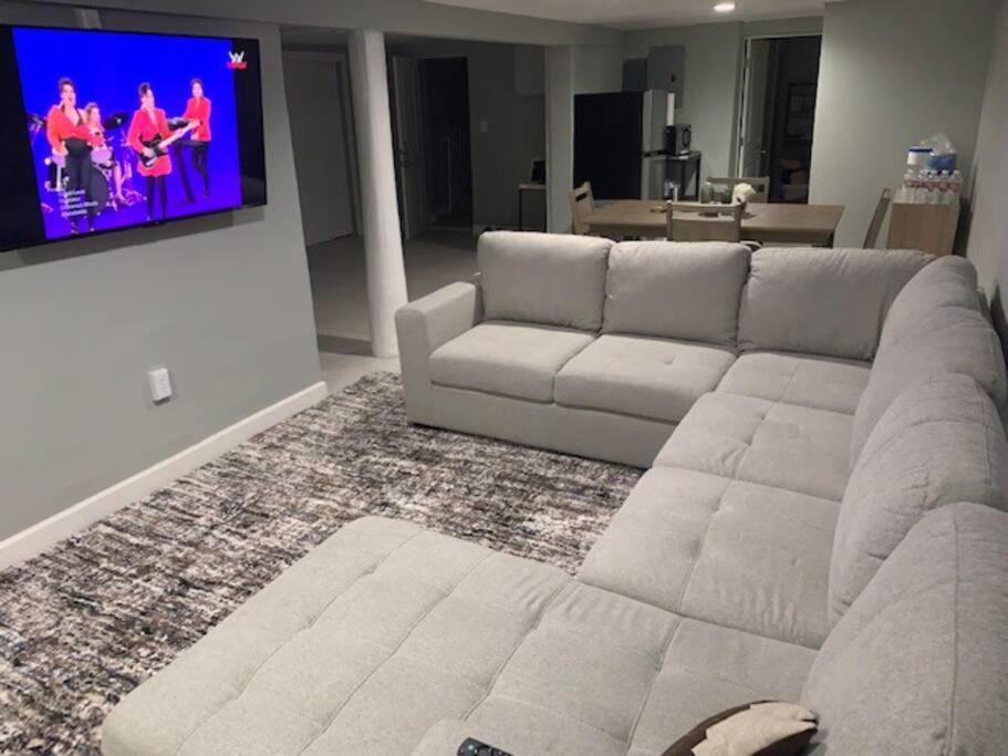 Stylish Basement Studio In Central El Paso - Very Spacious Eksteriør billede