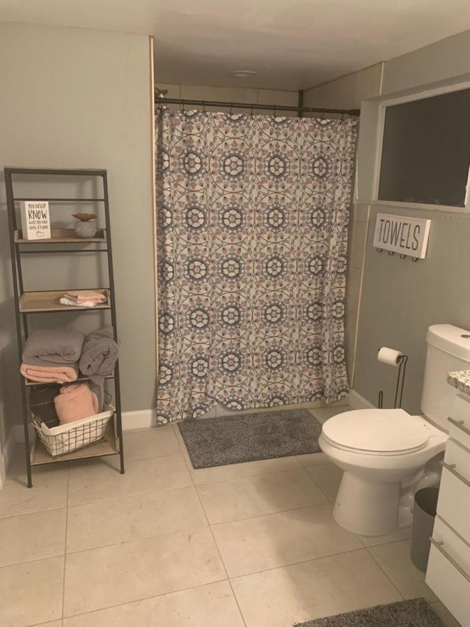 Stylish Basement Studio In Central El Paso - Very Spacious Eksteriør billede