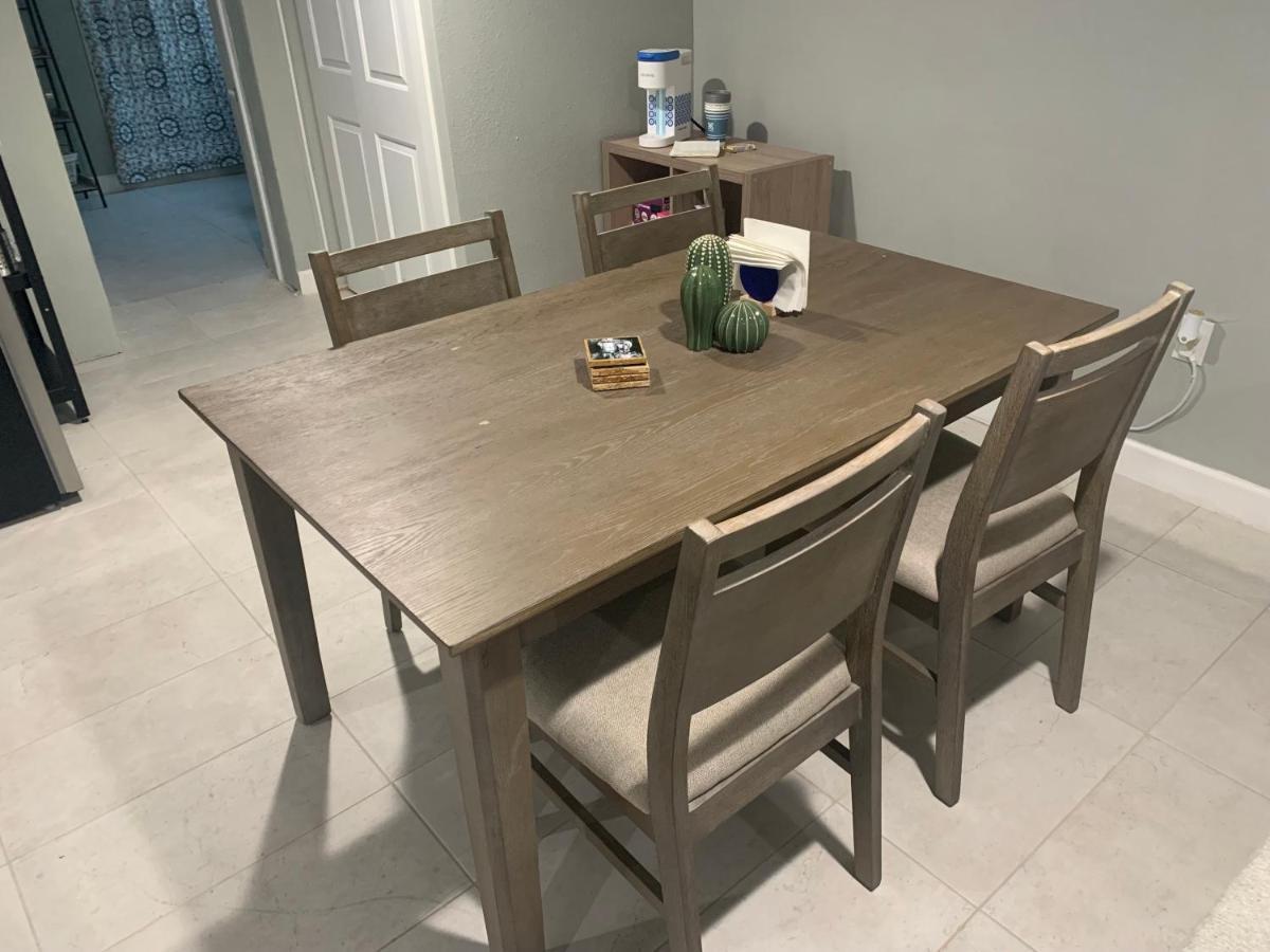 Stylish Basement Studio In Central El Paso - Very Spacious Eksteriør billede